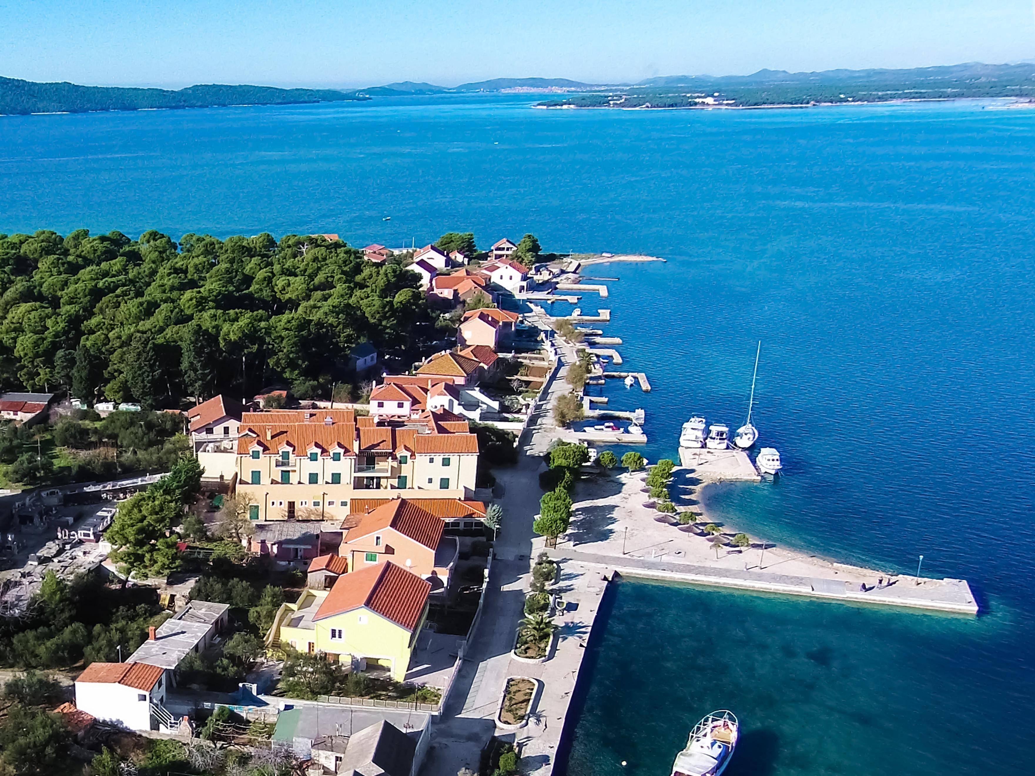 Hotel Spongiola Крапани Екстериор снимка
